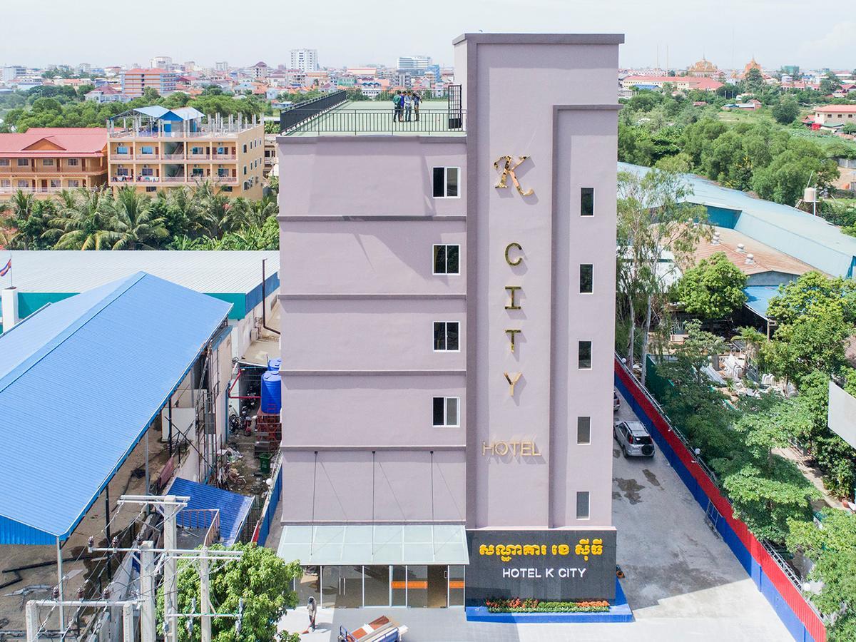 K City Hotel พนมเปญ ภายนอก รูปภาพ